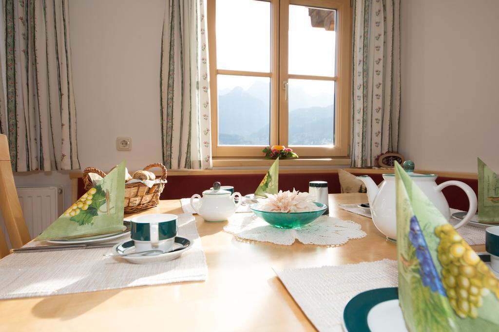 Bio-Bauernhof Einberghof Pfarrwerfen Exterior foto